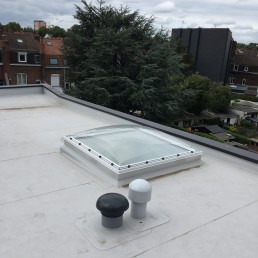 Réalisation de Velux pour toit plat à Lille